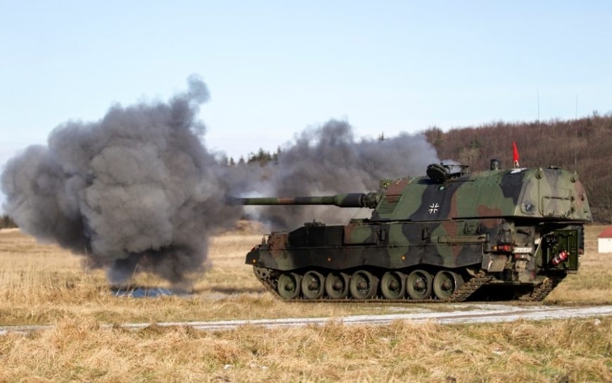 Nga phá hủy lựu pháo do Đức sản xuất và bắt sống xe tăng Mỹ gửi cho Ukraine